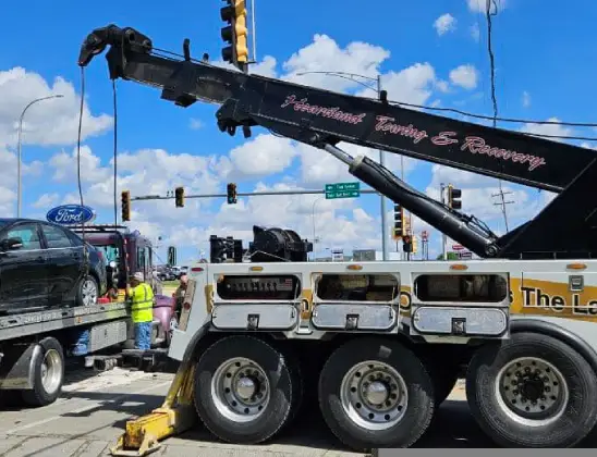 Tow truck arriving roadside